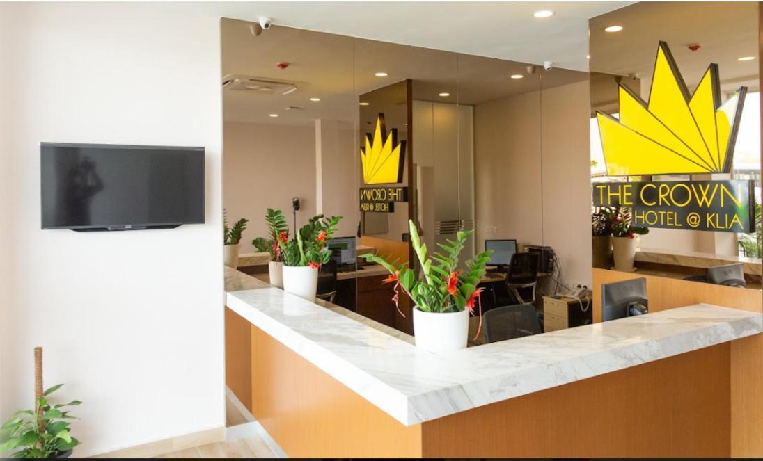 The Crown Hotel @ Klia 세팡 외부 사진